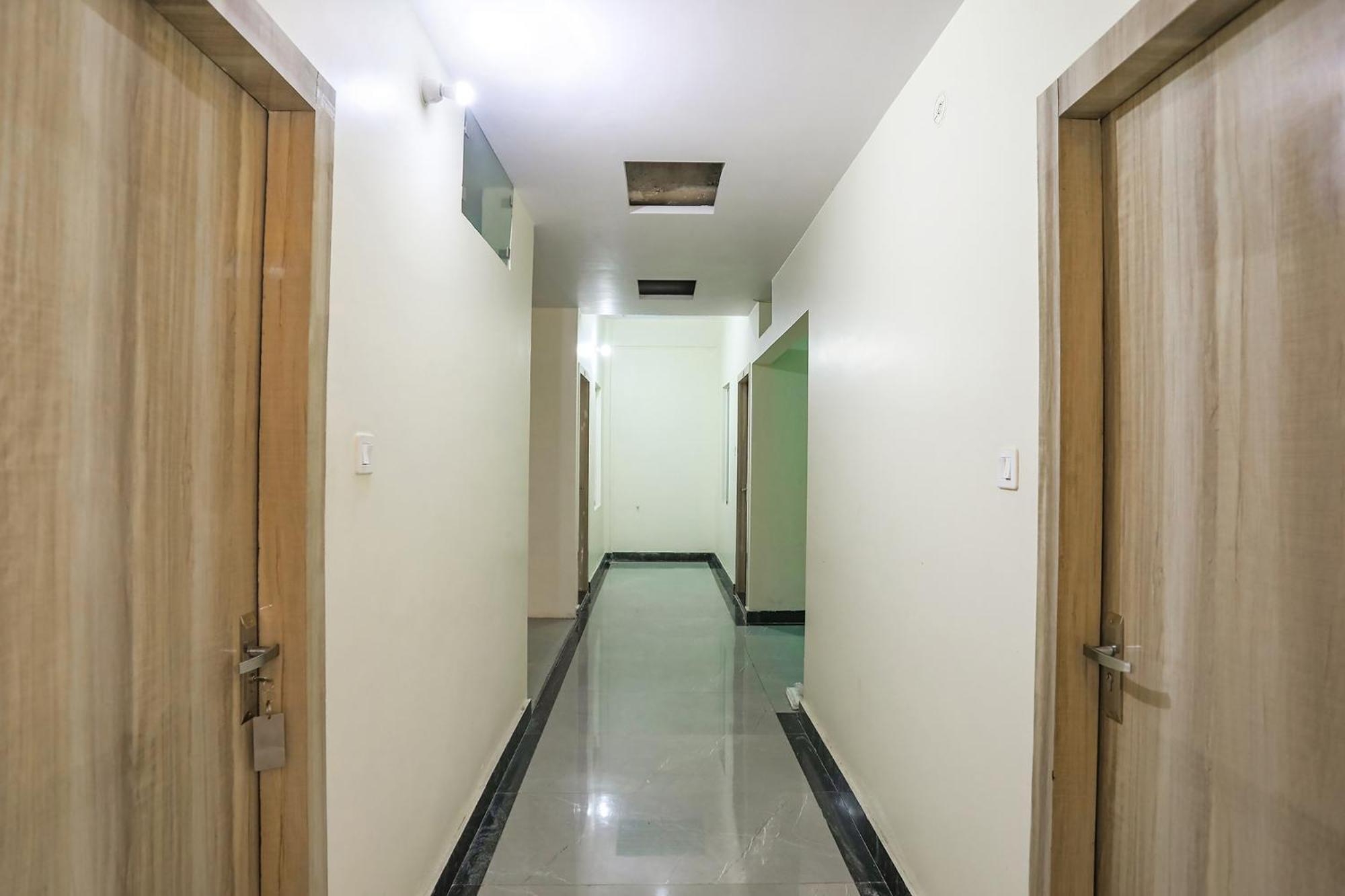 Fabhotel Sm Palace Chinhat Dış mekan fotoğraf